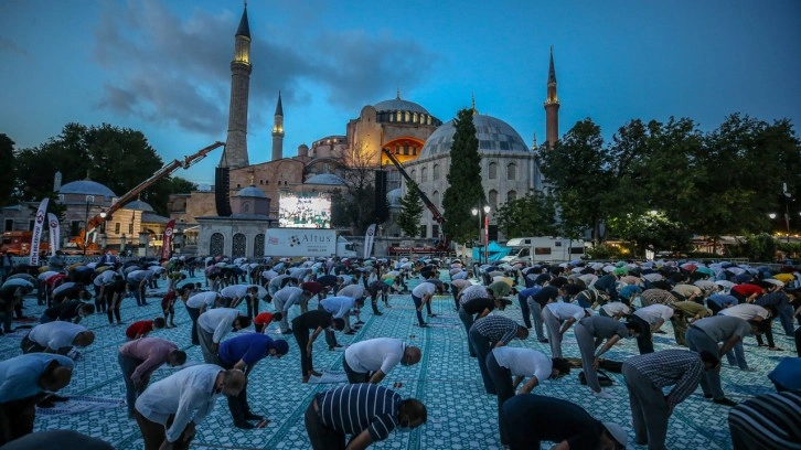 Recep ayı kaç gün son günü ne zaman 2022 Recep ayı ne zaman biter?