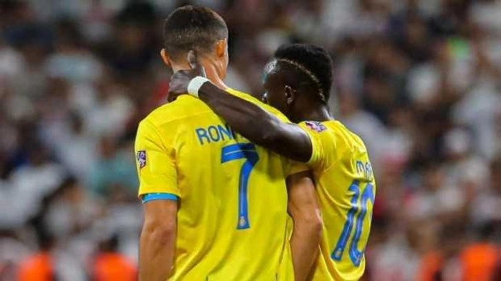 Ronaldo'dan Mane'ye büyük jest: Herkesi şaşırtan hareket