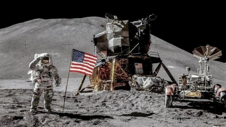 Rus Uzay Ajansı 55 yıl aradan sonra ABD'nin Ay'a gittiğini resmen kabul etti!