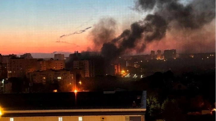 Rusya'dan son dakika Ukrayna açıklaması: Hedefleri 33 grup saldırısıyla vurduk
