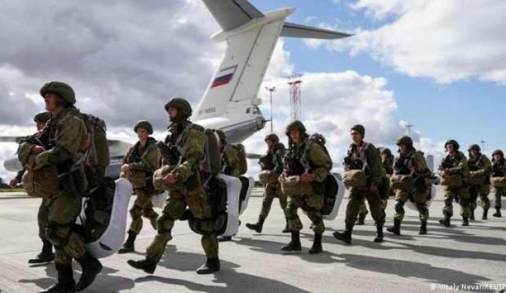 Rusya'dan balistik füzeli askeri tatbikat