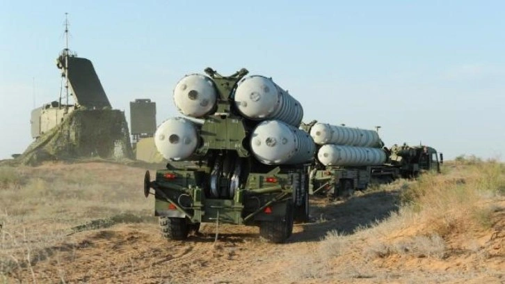 Rusya'dan Belarus'ta S-400 tatbikatı