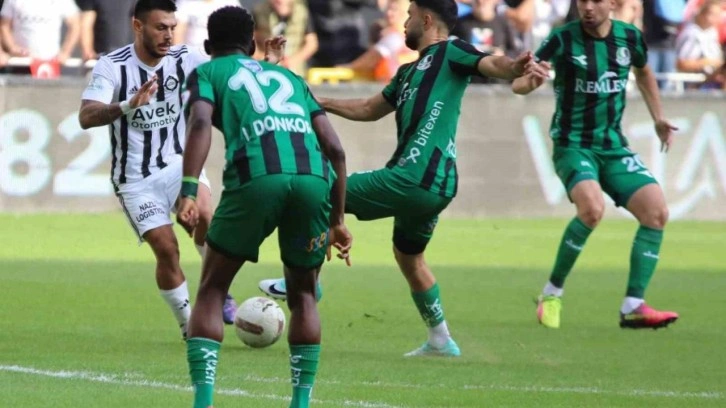 Sakaryaspor deplasmanda galip!