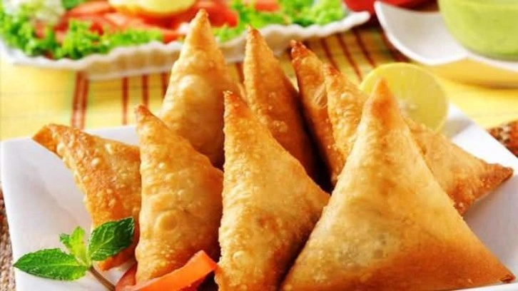 Samosa nasıl yapılır? Bir Hint klasiği samosa tarifi...