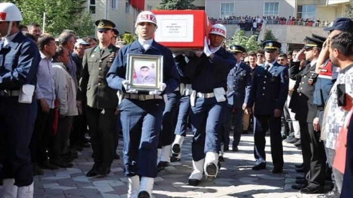 Şehit piyade sözleşmeli er Mehmet Meral, Yozgat'ta son yolculuğuna uğurlandı