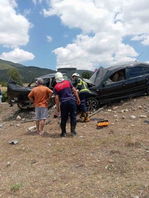 Sinop’ta iki otomobil çarpıştı: 5 yaralı