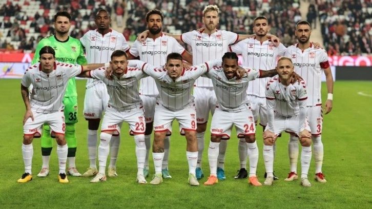 Sivasspor, G.Saray maçıyla çıkış yakalamak istiyor