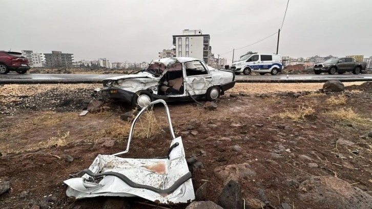 Siverek'te hafriyat kamyonu ile otomobil çarpıştı: 1 ölü, 3 yaralı