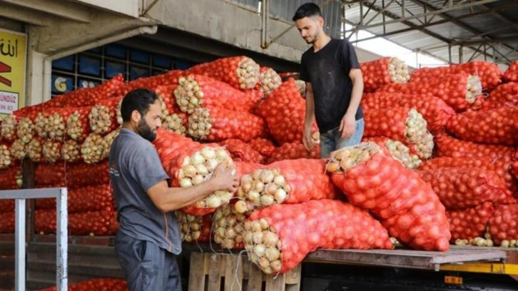 Soğanın fiyatı düşmeye devam ediyor