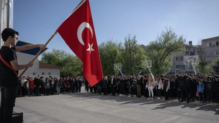 Son anket sonuçları açıklandı! Türkiye’nin yüzde 70’i MEB’in kararına destek verdi