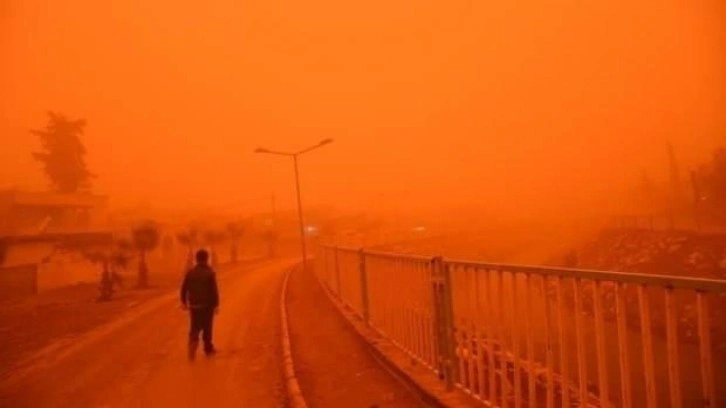 Son dakika... Meteoroloji uyardı: Kuvvetli sağanak, fırtına, sel ve toz taşınımı!