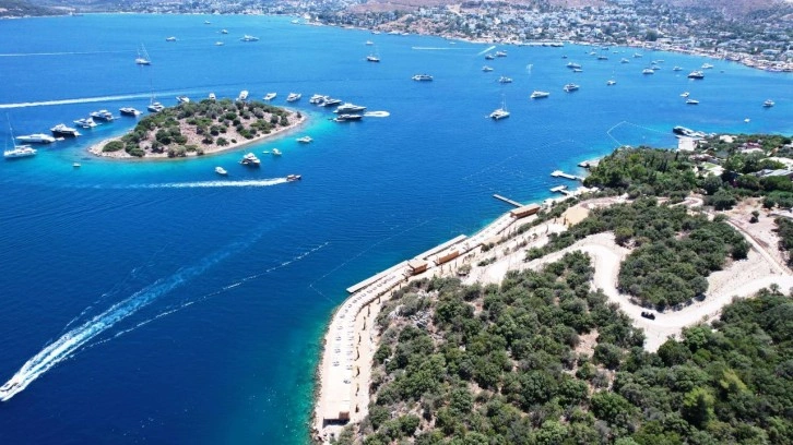 Sosyetenin gözbebeği Bodrum’a Bakanlıktan halk plajı!