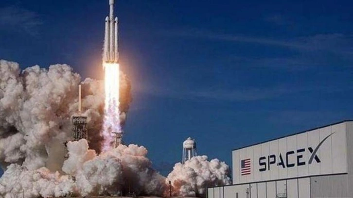 SpaceX’ten yeni fırlatma... 27 Starlink  uydusu yörüngede