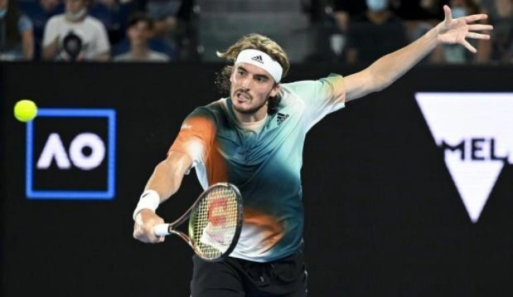 Stefanos Tsitsipas, Avustralya Açık&rsquo;ta yarı finale yükseldi