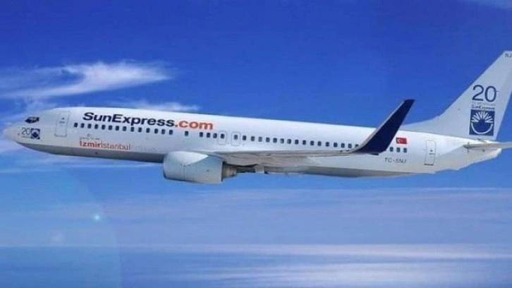 SunExpress'in "hava köprüsü"yle ilk yardım uçağı Antalya'da