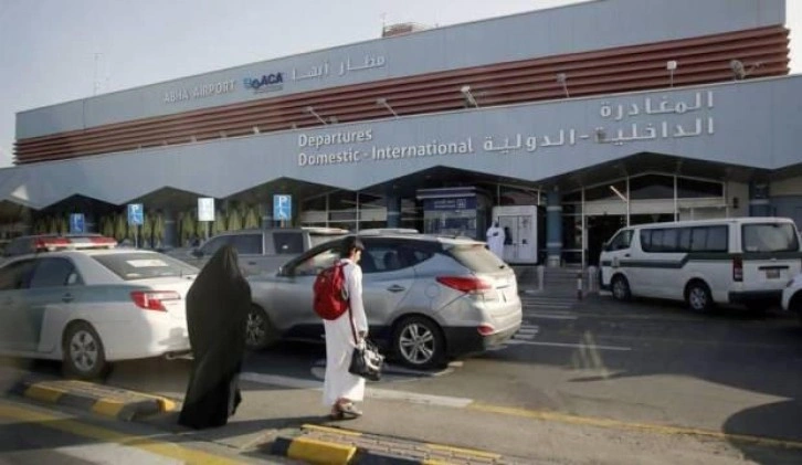 Suudi Arabistan'a İHA'lı saldırı: 12 kişi yaralandı