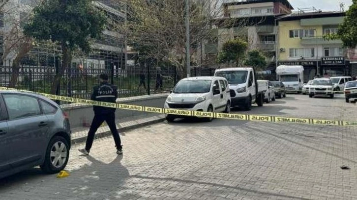 Takıntılı eski sevgili dehşeti: 2 kişi hayatını kaybetti