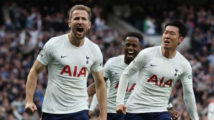 Tottenham rekor kırdı! Arsenal'ı 3 golle devirdi