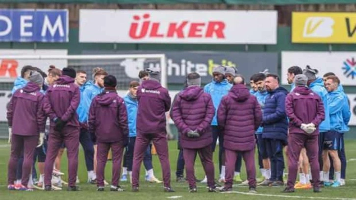 Trabzonspor'da flaş sakatlık! Yıldız ismin burnu kırıldı