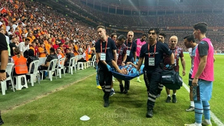 Trabzonspor'da sakatlık şoku! Sahadan sedyeyle ayrıldı