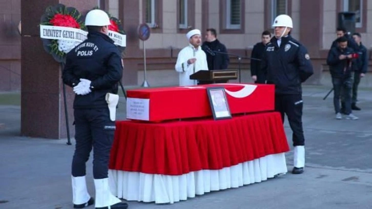 Trafik kazasında hayatını kaybeden polis memuru için tören düzenlendi