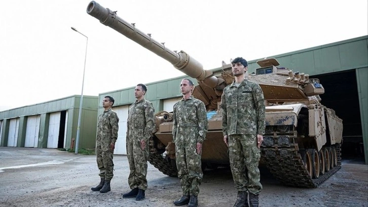 TRT'den asker dizisi geliyor! Siyah Bere'yle ekranın başından ayrılamayacaksınız