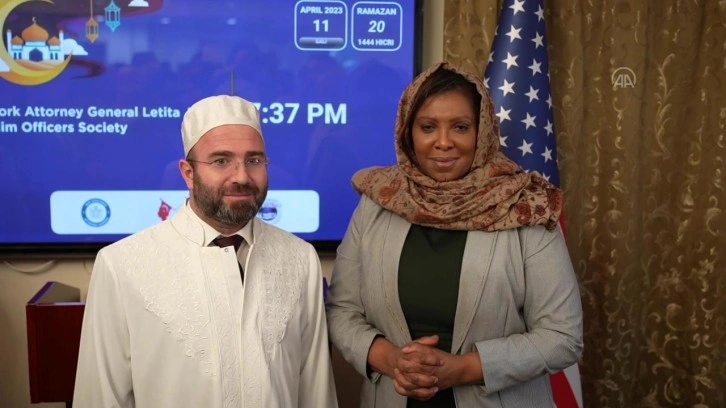 Trump'ın hedefindeki New York Başsavcısı Letitia James iftar yemeğine katıldı