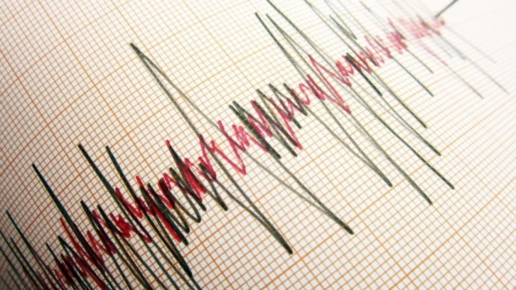 Tunceli’de deprem meydana geldi