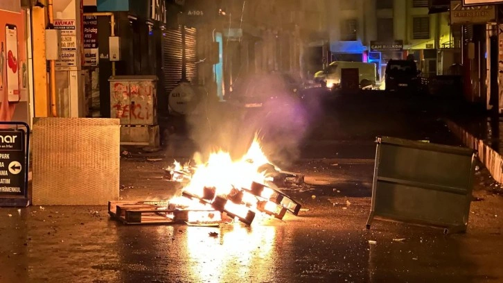 Tunceli'de izinsiz protesto gösterisine katılan 8 kişiye gözaltı