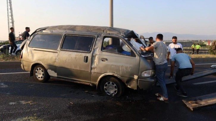 Turgutlu’da trafik kazası: 7 yaralı