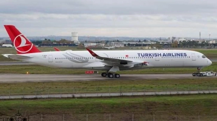 Türk Hava Yolları'nın yeni A350 tipi uçağı geldi