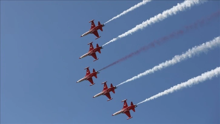 Türk Yıldızları, 30 Ağustos'ta Ankara'da gösteri uçuşu yapacak