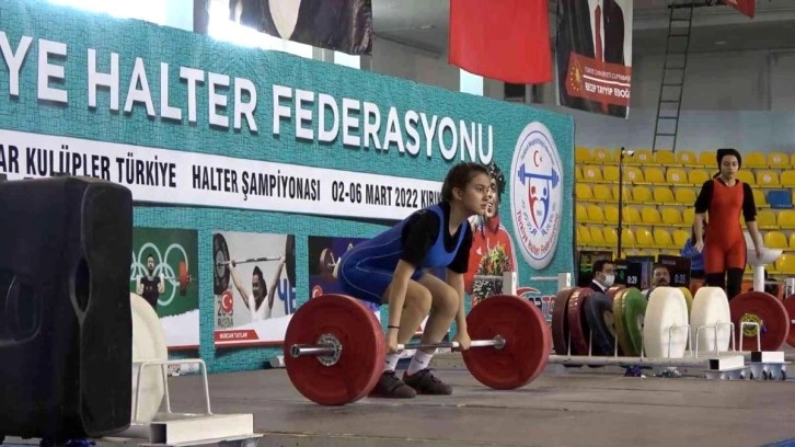 Türkiye Halter Şampiyonası, Kırıkkale'de başladı