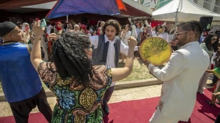 Türkiye Maarif Vakfı Tunus’ta 'Geleneksel Kıyafet Günü' etkinliği düzenledi