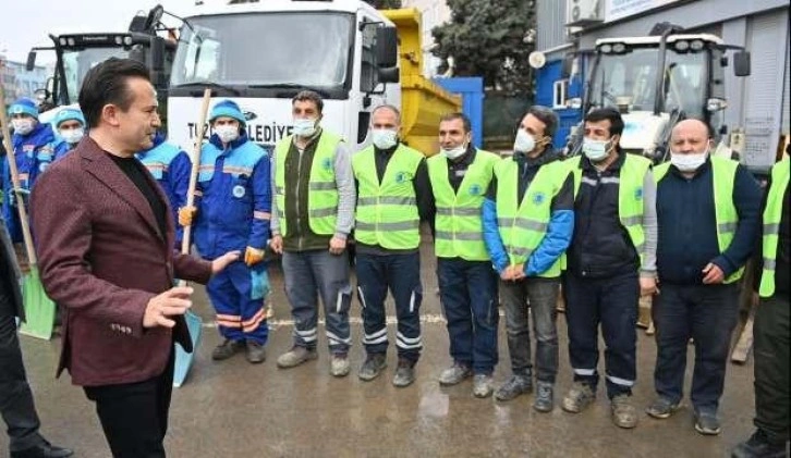 Tuzla Belediyesi 63 araç, 450 personel ile kara hazır