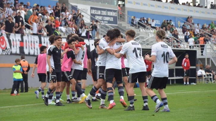 U16 Gelişim Ligi'nde şampiyon Beşiktaş