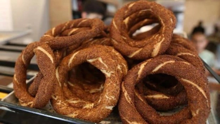 Uşak’ta simit 10 lira oldu