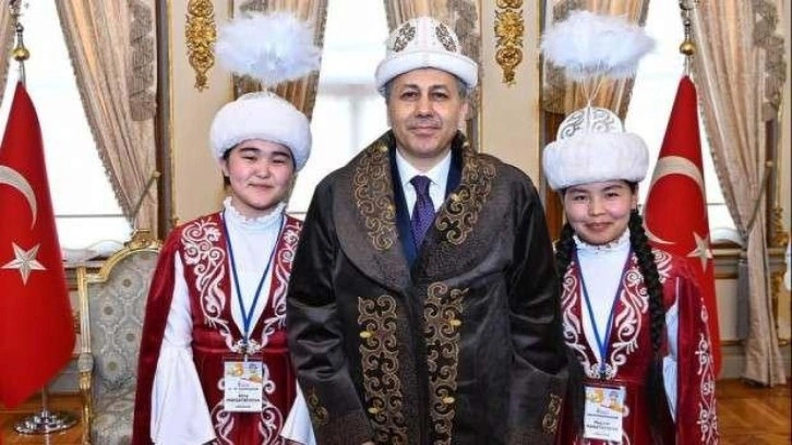 Vali Yerlikaya, 9 ülkenin çocuklarını ağırladı