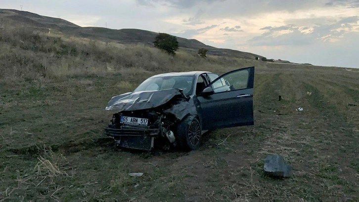 Van'da korkunç kaza: 2 ölü, 1 yaralı