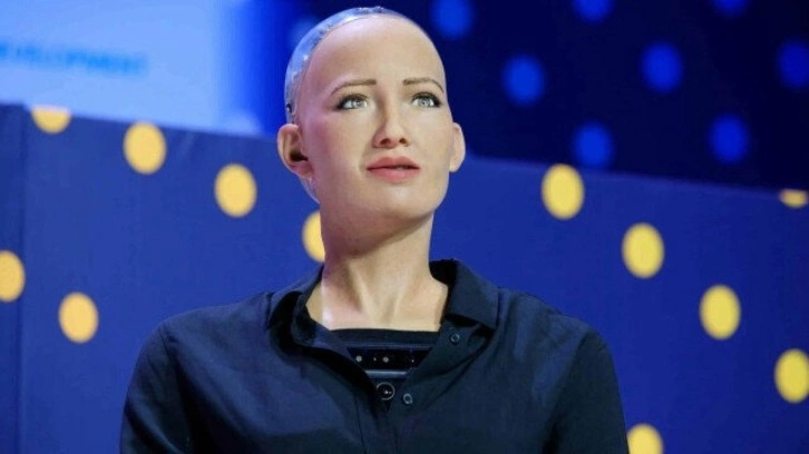 Vatandaşlık verilen dünyanın ilk robotu: İşte Robot Sophia'nın şaşırtıcı özellikleri!