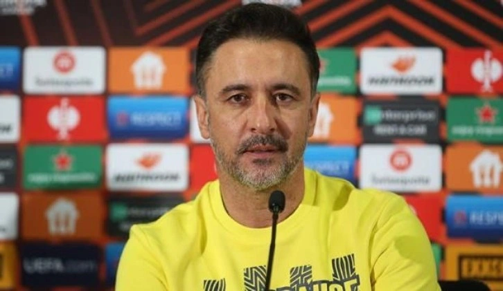 Vitor Pereira, Corinthians kariyerine yenilgiyle başladı