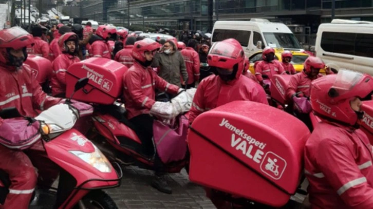 Yemek Sepeti motokuryeleri, düşük zam gerekçesiyle kontak kapattı