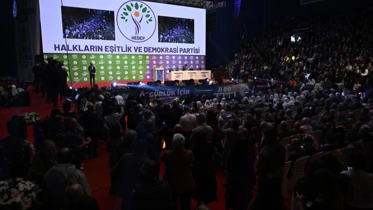 Yeşiller ve Sol Gelecek Partisi'nin adı değişti!