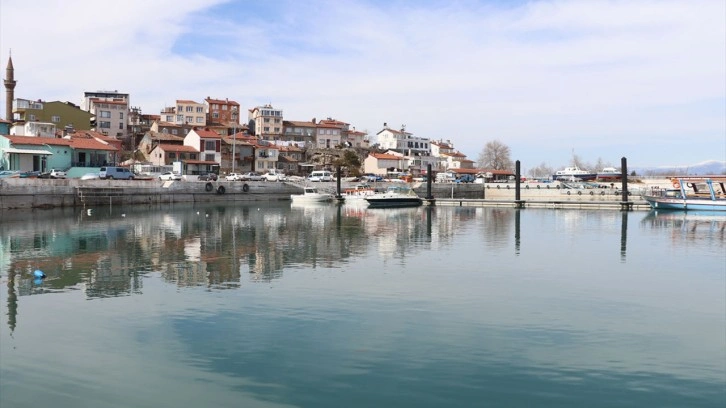 Yoğun kar yağışı can suyu oldu Eğirdir Gölü'nün su seviyesi yükseldi