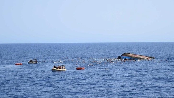 Yolcu teknesi faciası! Yolcu teknesi battı: 20 kişi hayatını kaybetti. Nijerya'da korkunç kaza