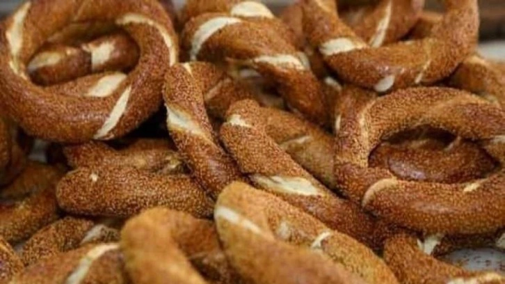 Yunanistan yine olmayacak hayaller peşinde: Son kurnazlıkları susamlı simit