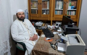 25 yıllık imam, camiye gelen okkalı elektrik faturasını manidar bir notla paylaştı
