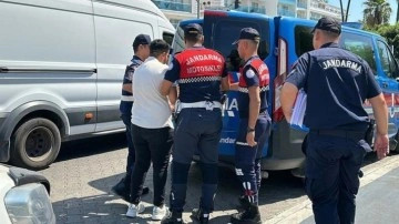 27 yıl kesinleşmiş hapis cezası olan Hülya, Fırat Sedat Yıldırım olarak yakalandı