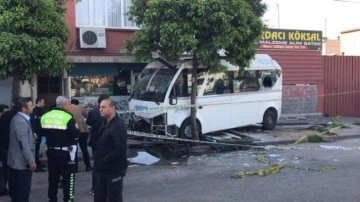 Adana'da feci kaza: 1 kişi öldü, 7 kişi yaralandı!