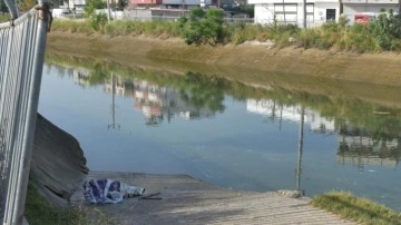 Adana'da sulama kanalında erkek cesedi bulundu